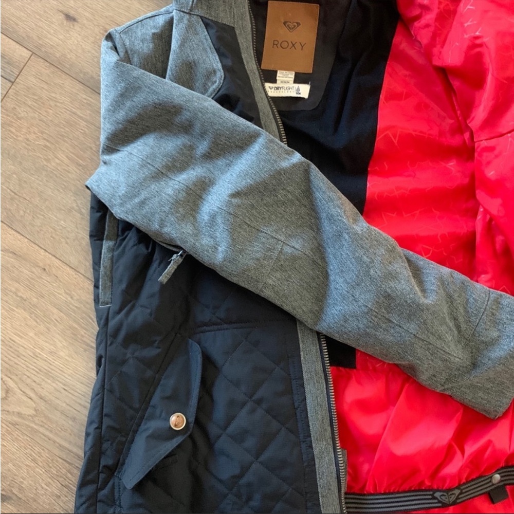 Roxy Dryfit Technology Snowboard Jacket - image 6